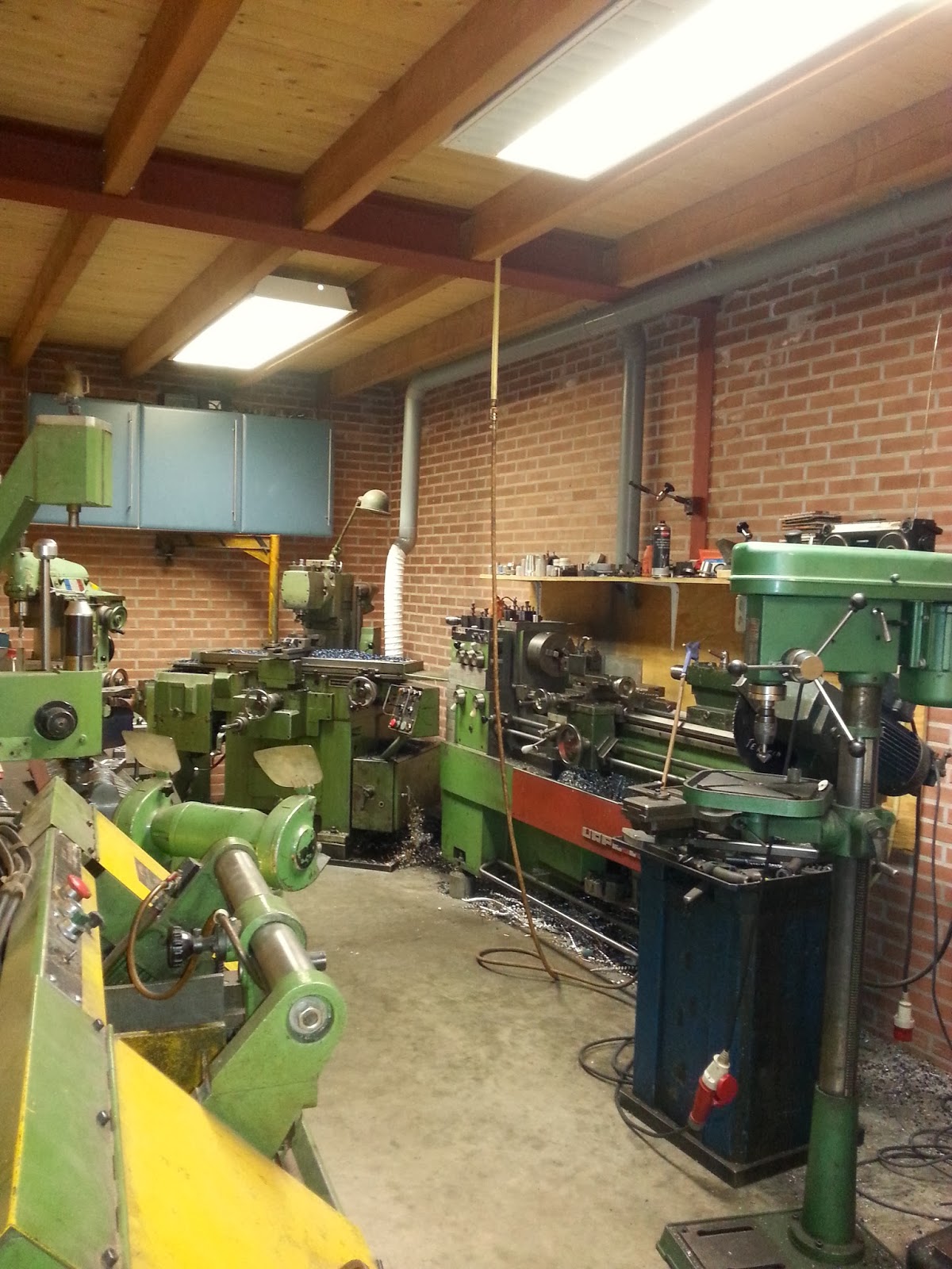 Pitchfork Parts Lathe and Milling shed