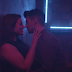 DNCE lança clipe lindão para “Toothbrush”, com a modelo “plus size” Ashley Graham