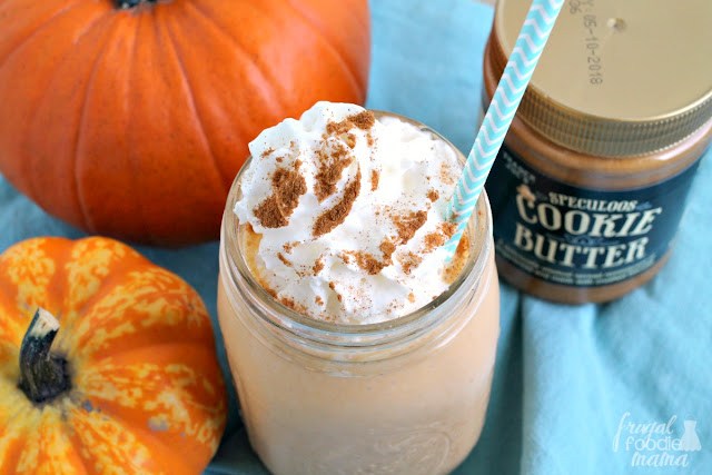 The flavors of pumpkin pie come together perfectly with cookie butter in this creamy & easy to make Pumpkin Pie Cookie Butter Smoothie.