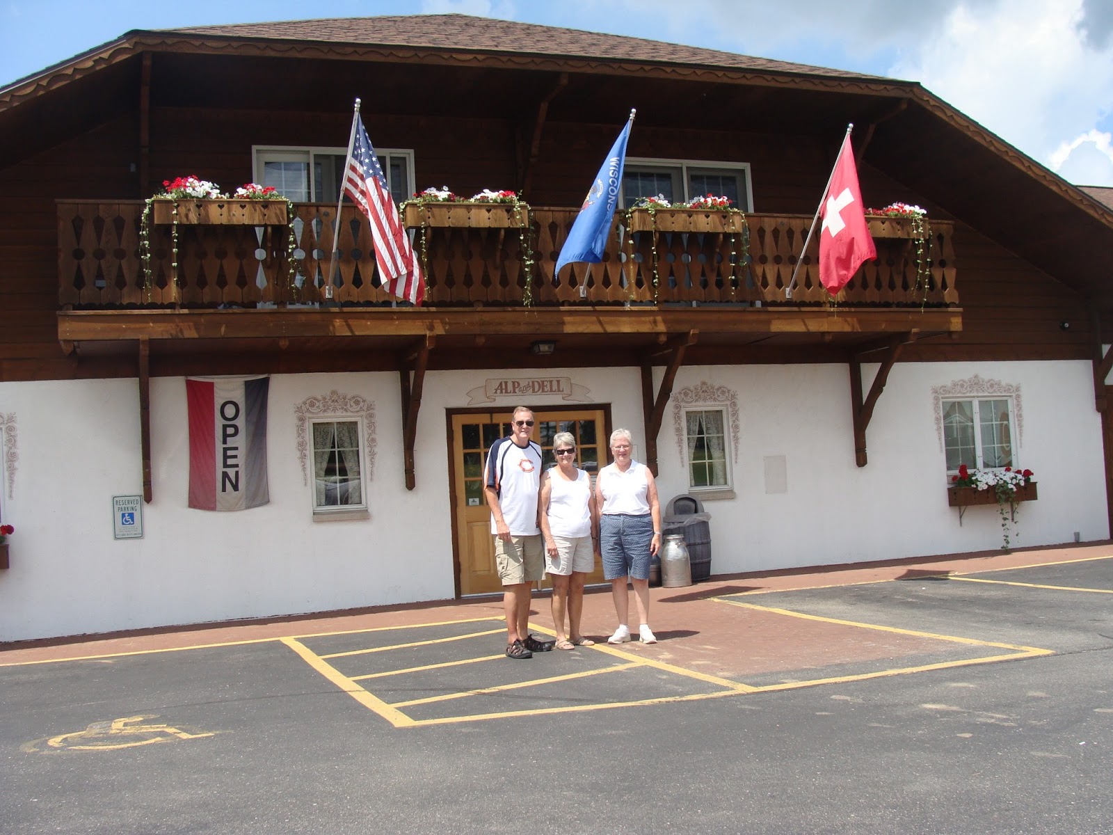 THE SIMMONS SAGA We' re Cheese Heads in Monroe, Wisconsin