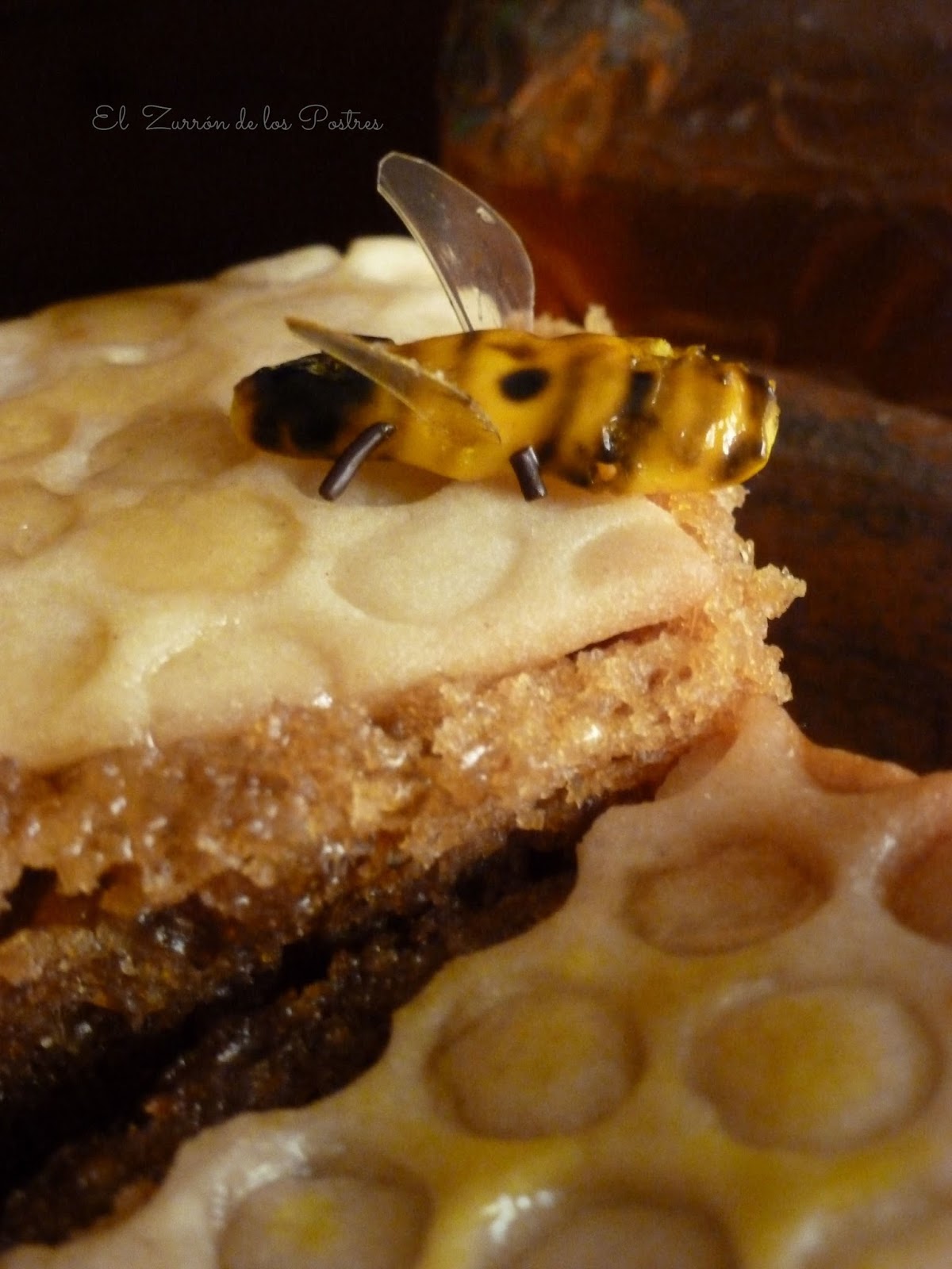 El Zurrón de los Postres Panal de Rica Miel. Trampantojo El Zurrón de los Postres Panal de Rica Miel. Trampantojo