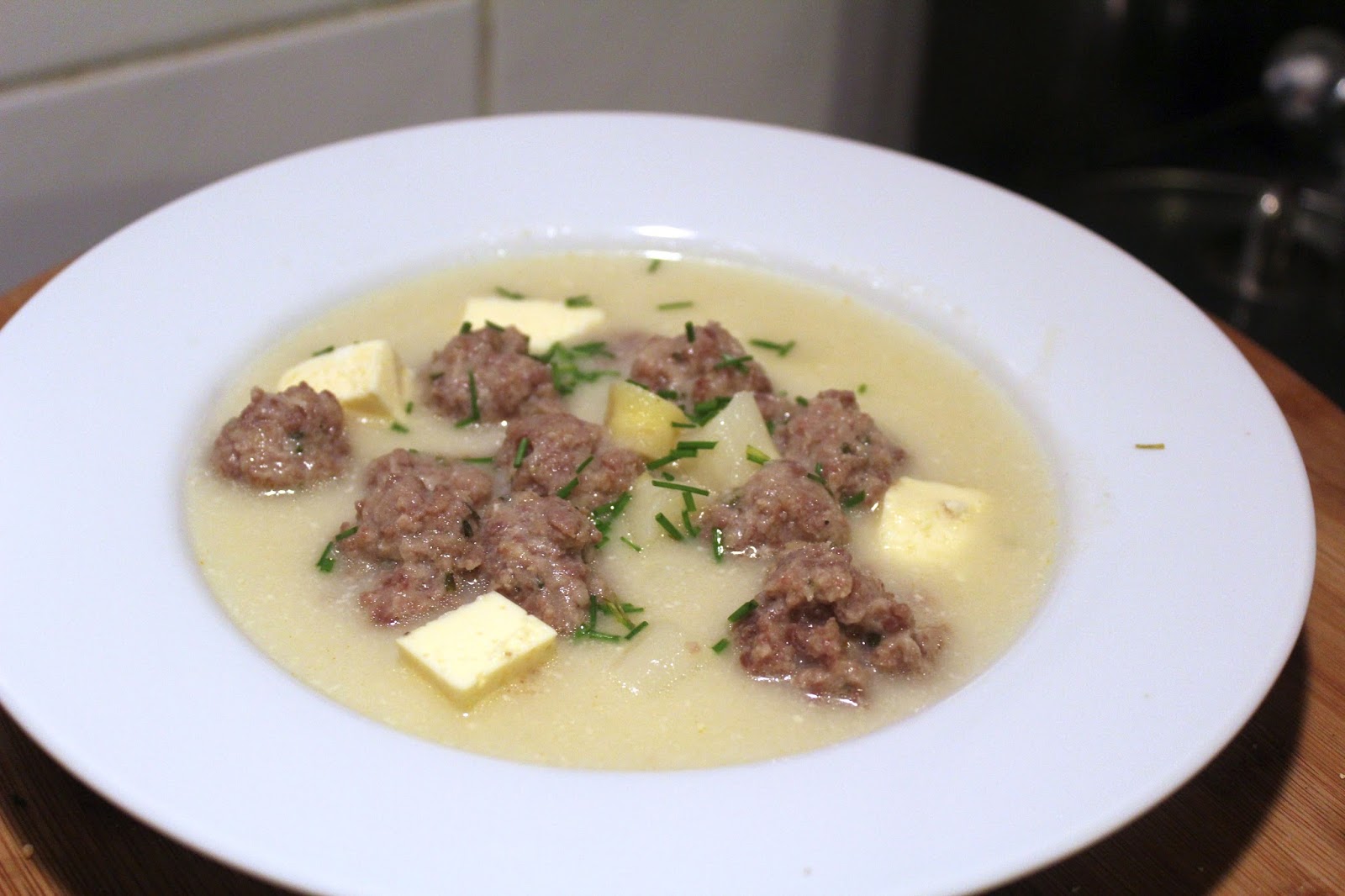Spargelsuppe mit Fleischklößchen und Eierstich – glatzkoch.de