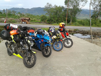 Suzuki GSX-S150/GSX-R150 Sulawesi Suzuki GSX-S150/GSX-R150 Sulawesi