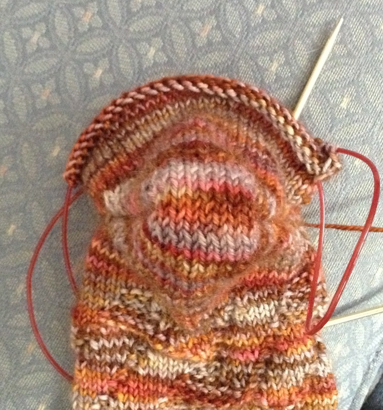 NOT JUST ABOUT KNITTING Fish Lips Kiss Heel