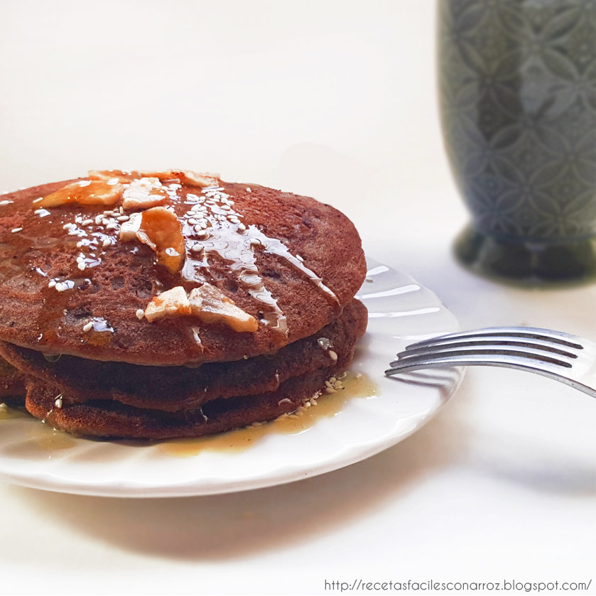 Como hacer los mas ricos pancakes o hot cakes de chocolate SIN GLUTEN
