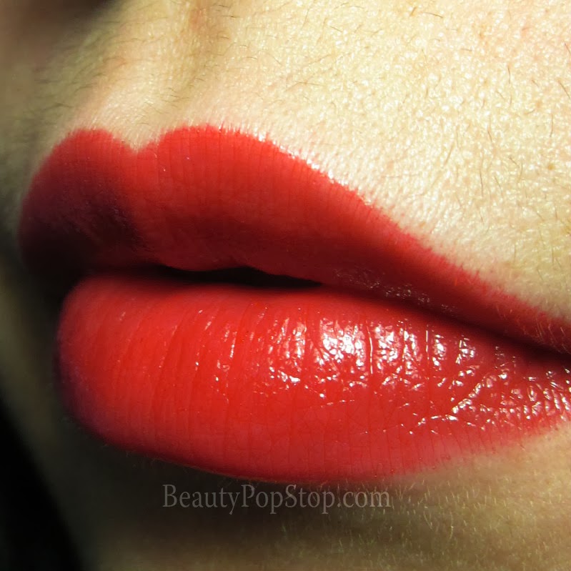 mac huggable lipcolour cherry glaze swatch and review