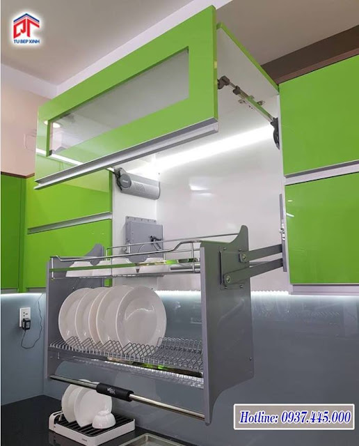 TỦ BẾP HIỆN ĐẠI NHỜ BỘ PHỤ KIỆN CHÉN DĨA XOONG NỒI THÔNG MINH TIỆN ÍCH