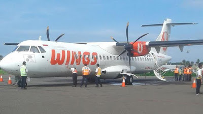 Gara-Gara Bercanda Bawa Bom, Penumpang Wings Air Diturunkan di Bandara Sumbawa 