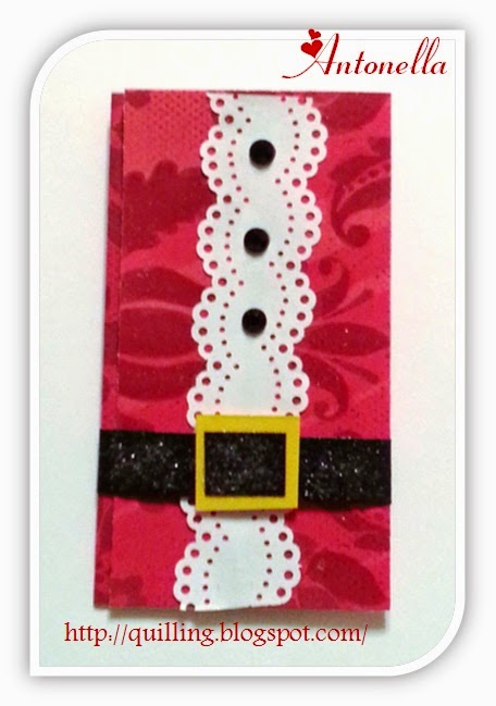 Nifty Santa Suit Gift Card Holder from Antonella at www.quilling.blogspot.com