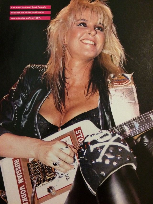 The Queen of Heavy Metal: 30 Portrait Photos of a Young Lita Ford in the 19...