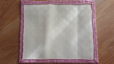 DIY baby placemat - with tutorial DIY baby placemat - with tutorial