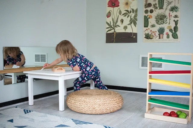 5 things you can do today to incorporate Montessori friendly play in your home. 
