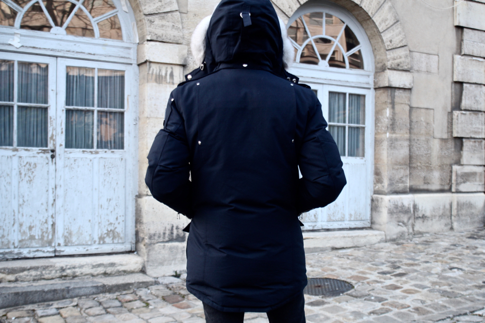 Blog_homme_mode-style-voyage_moose-knuckles-canada_parka-chaude-hiver-luxe-chemise-vintage-motif_airmax90_ultraessential_vertes-mouchetées_skinny-paris-bordeaux-fashion - 2