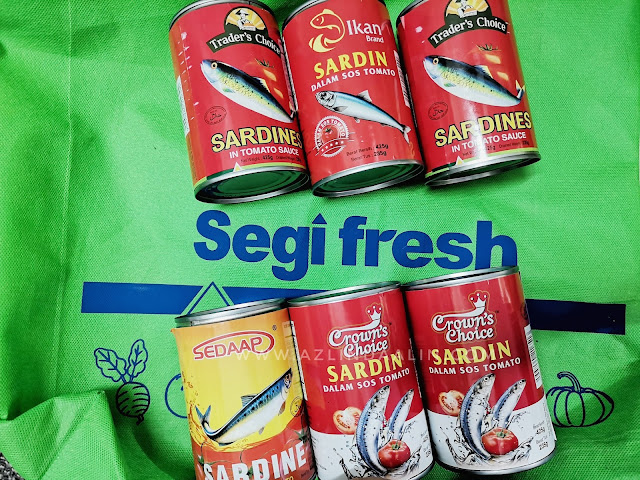 RESIPI SAMBAL SARDIN TRADER'S CHOICE - Assalamualaikum semua, apa kabar? Mummy okay alhamdulillah sihat dan masih dapat berpuasa penuh. Terharu juga dapat puasa penuh walau masih breastfeeding Daim Naufal. Mungkin sebab Daim dah besar, dah boleh makan mummy tak buat power pumping. So, alhamdulillah ! Mummy bertenaga untuk berpuasa. Kalau dedulu, breastfeed Dhia mummy terus terang memang mummy tak larat berpuasa. Sebab buat power pumping 11 pagi dan 4 petang untuk simpan susu badan. Lunch hour pulak, balik direct breastfeeding Dhia. Serius 12 tengah hari perut dah sakit, badan tak larat bangun. Okay berbalik kisah kami buka puasa dengan menu sambal sardin Trader's Choice . RESIPI SAMBAL SARDIN TRADER'S CHOICE - Assalamualaikum semua, apa kabar? Mummy okay alhamdulillah sihat dan masih dapat berpuasa penuh. Terharu juga dapat puasa penuh walau masih breastfeeding Daim Naufal. Mungkin sebab Daim dah besar, dah boleh makan mummy tak buat power pumping. So, alhamdulillah ! Mummy bertenaga untuk berpuasa. Kalau dedulu, breastfeed Dhia mummy terus terang memang mummy tak larat berpuasa. Sebab buat power pumping 11 pagi dan 4 petang untuk simpan susu badan. Lunch hour pulak, balik direct breastfeeding Dhia. Serius 12 tengah hari perut dah sakit, badan tak larat bangun. Okay berbalik kisah kami buka puasa dengan menu sambal sardin Trader's Choice .