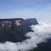 Venezuela busca de nuevo el desarrollo de un panorama turistico autosustentable.