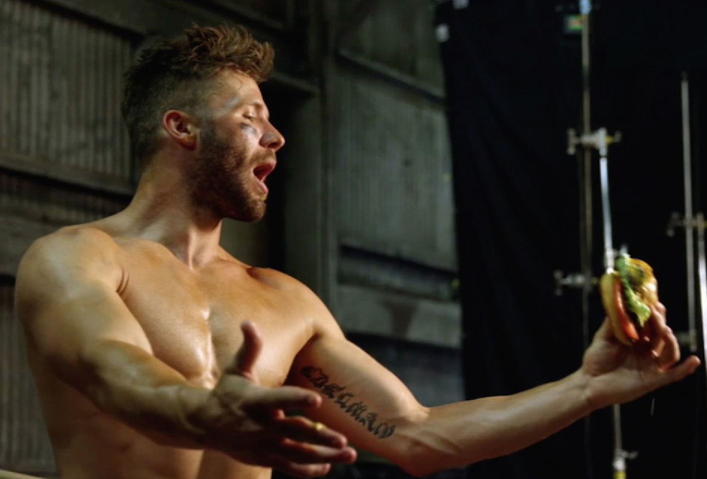 Julian Edelman РіРѕР»С‹Р№