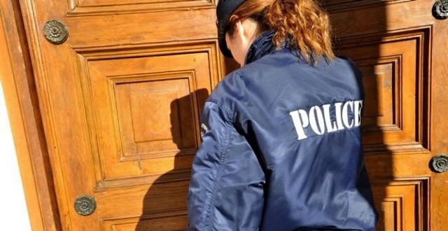 Έκανε το 13 και 7/11 του απολυτηρίου… 18 για να προσληφθεί! Κάθειρξη 10 ετών σε γυναίκα- αστυνομικό Έκανε το 13 και 7/11 του απολυτηρίου… 18 για να προσληφθεί! Κάθειρξη 10 ετών σε γυναίκα- αστυνομικό