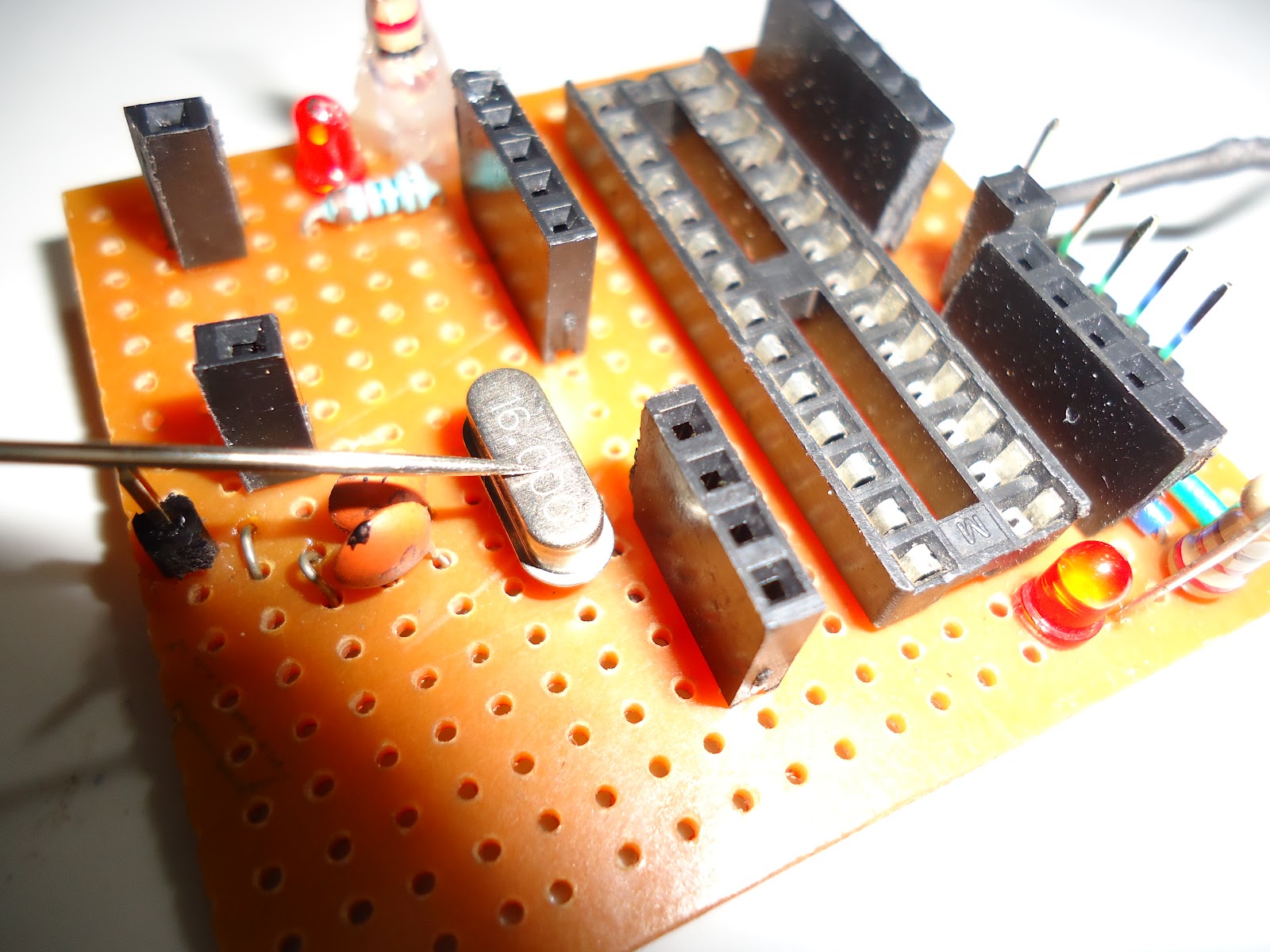 Make your own arduino clone