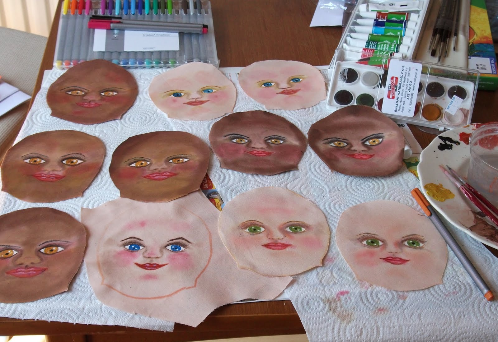 Pat's Cloth Dolls April Dolls