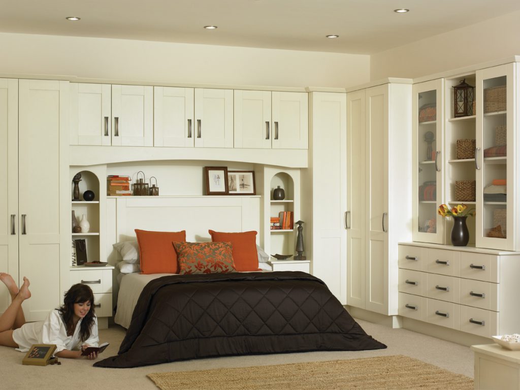 Modern Fitted Wardrobes in London at Affordable Prices Fitted