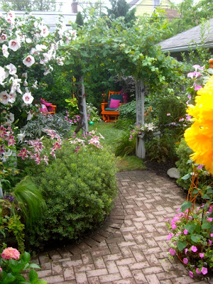 ideas sobre decoración exterior en jardines con flores