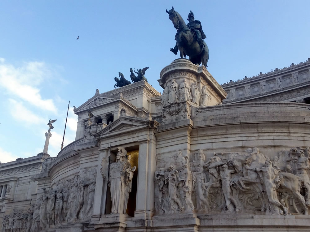 Monumento a Vittorio Emanuelle II vista panorâmica Roma