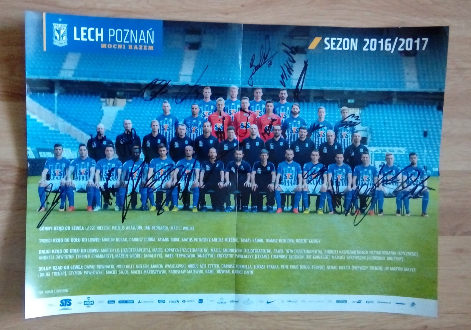 PomocdlakubyAutografy Lech Poznań