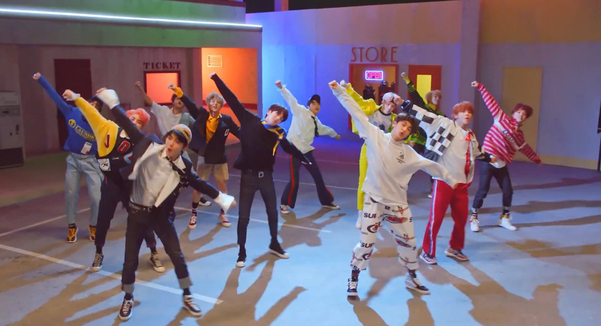 연습량이 보인다는 더보이즈 이번 안무.jpgif | 인스티즈