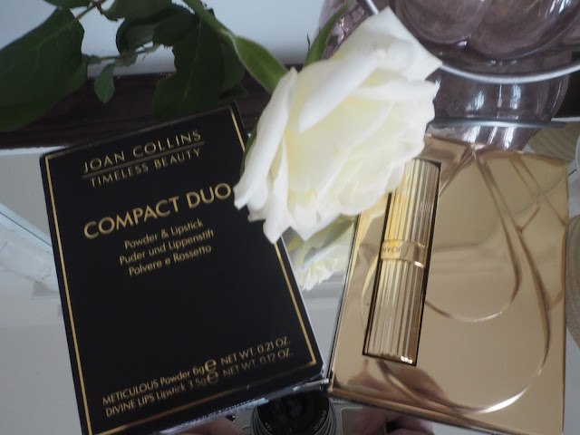 Joan Collins Compact Duo