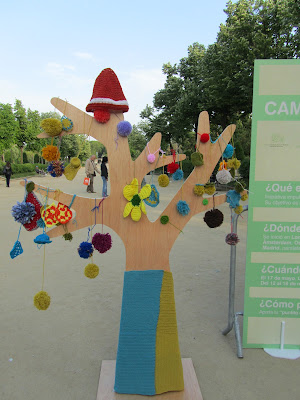 yarnbombing yarnbombing