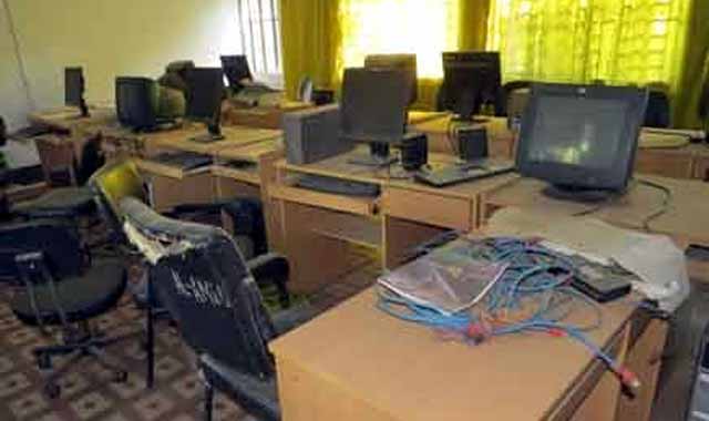 The worst phase of computer education in Islampur ইসলামপুরে কম্পিউটার শিক্ষার বেহাল দশা