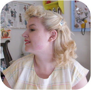 quick and easy vintage hair poodle tutorial via Va-Voom Vintage