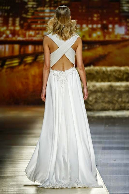 Vestido de novia Inmaculada García 2016 - Foto: Fira de Barcelona Vestido de novia Inmaculada García 2016 - Foto: Fira de Barcelona