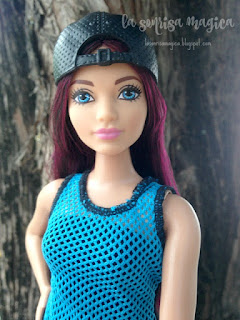 Comprar Armario portátil de juguete para ropa de muñeca Barbie Fashionistas  · Barbie · Hipercor