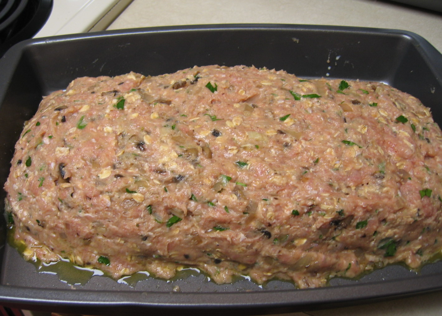 The Nummy Little Blog: No Beef Meatloaf