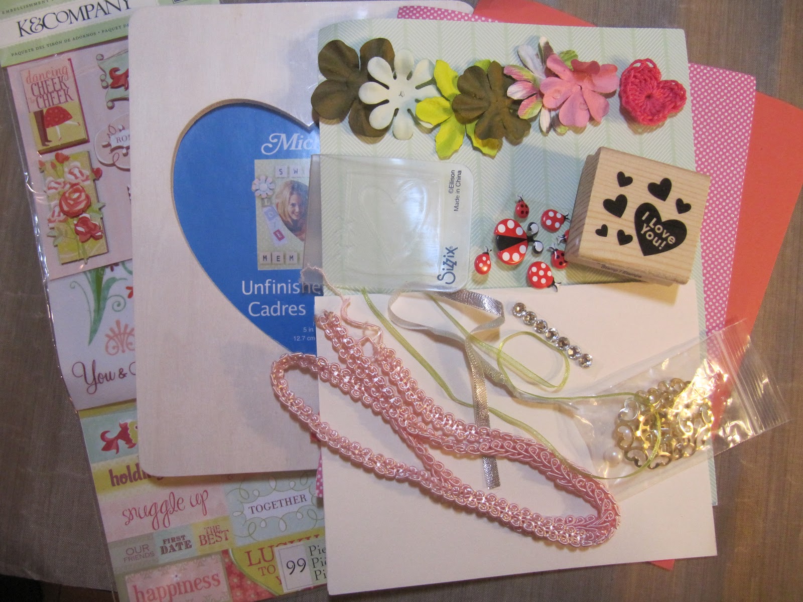 Sunshine Creations And Crafts Just A Scrappin Craft Swap