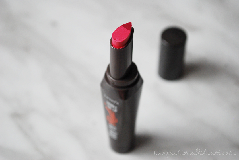 bbloggers, bbloggersca, canadian beauty bloggers, beauty blogger, benefit cosmetics, they're real double the lip, lip liner, lipstick, pink thrills, sephora, sephora canada, product review, swatches, hand swatch, lips, topbox, sample, travel size