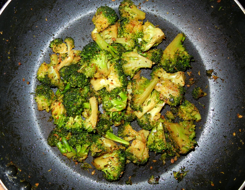 A photo, A thought............ Food Broccoli fries......the green goodness....
