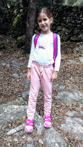 camiseta corona hecha a mano