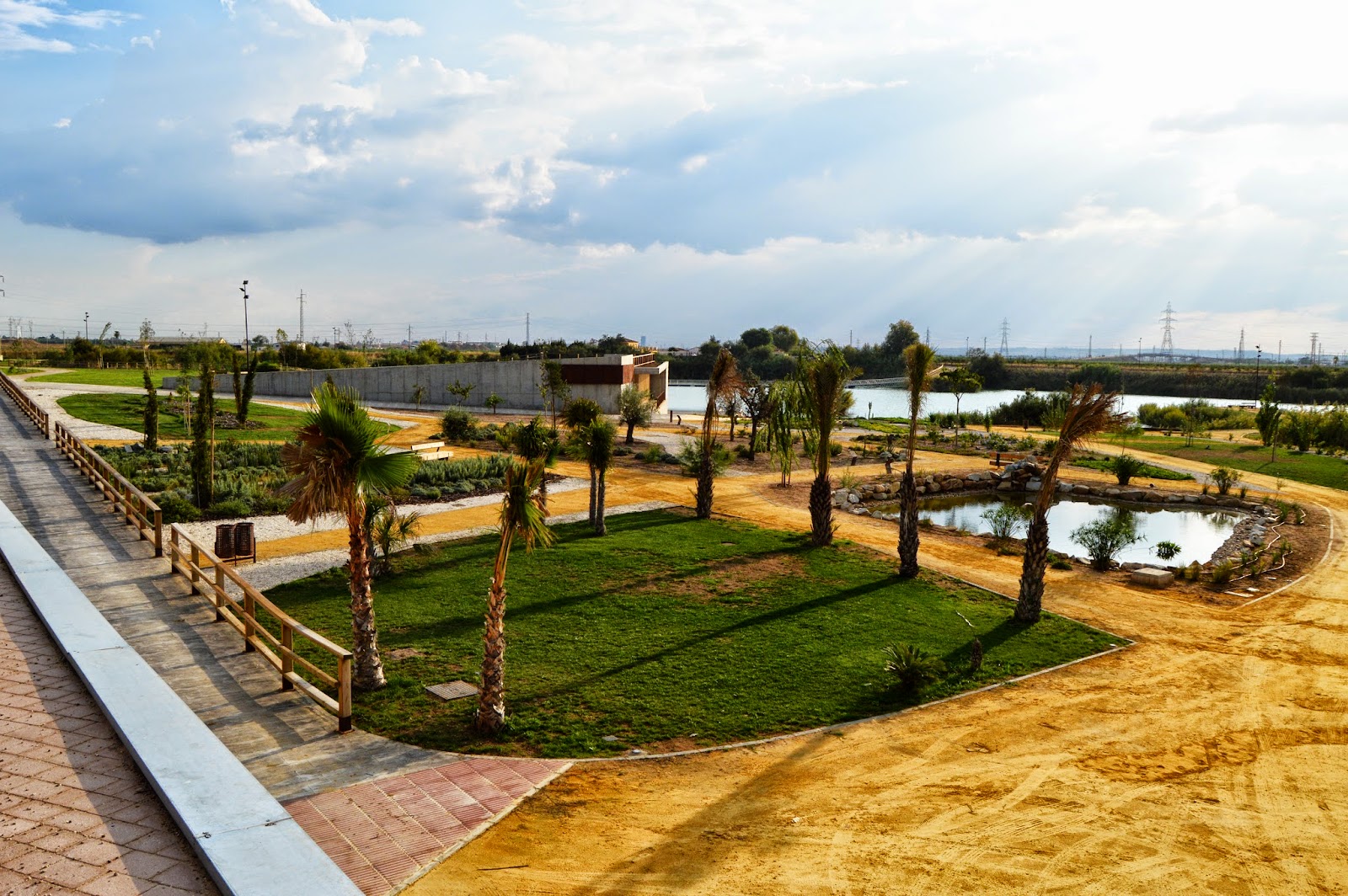Foto de Parque de Las Graveras en La Rinconada, Sevilla