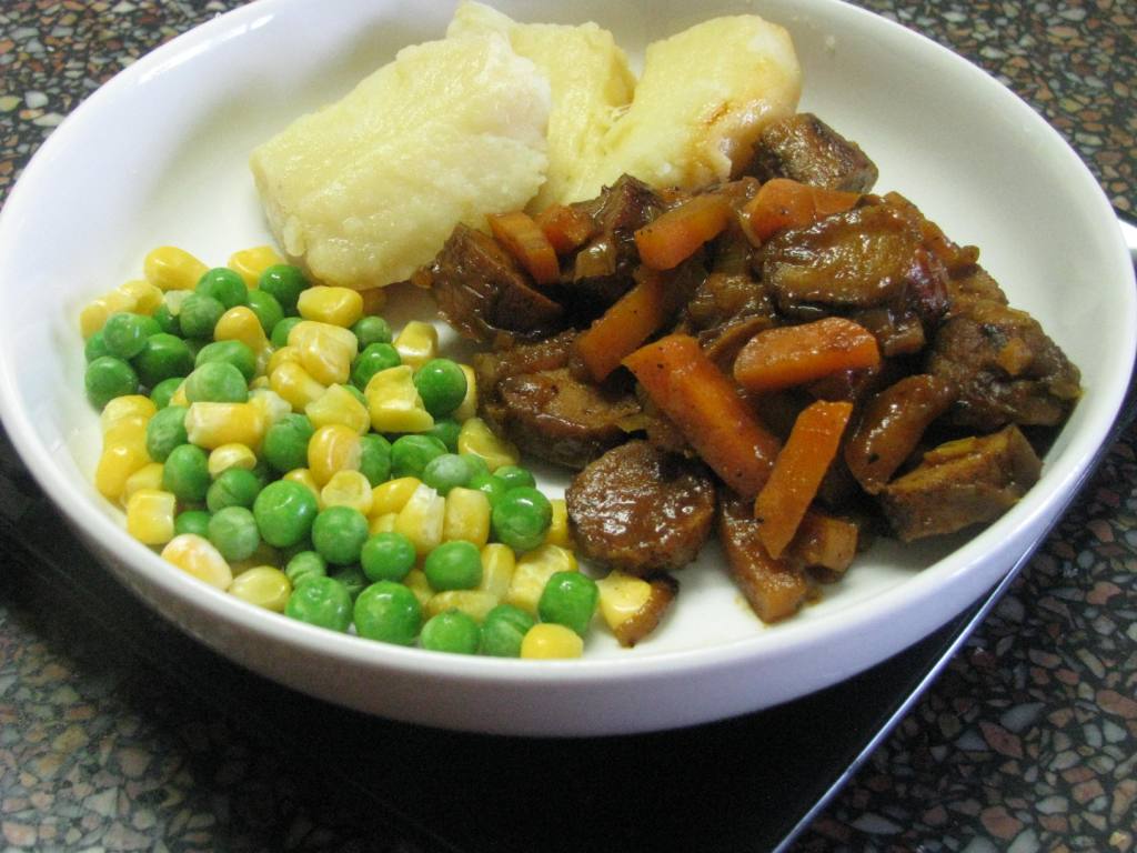 Robbiebago Adventures Grandma's Curried Sausages