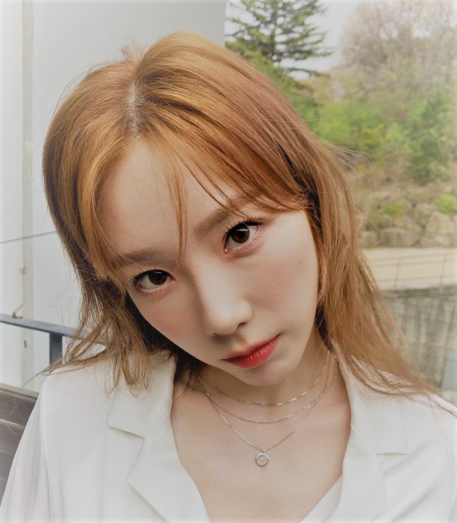 SNSD TaeYeon greets fans with her gorgeous photos - Wonderful Generation