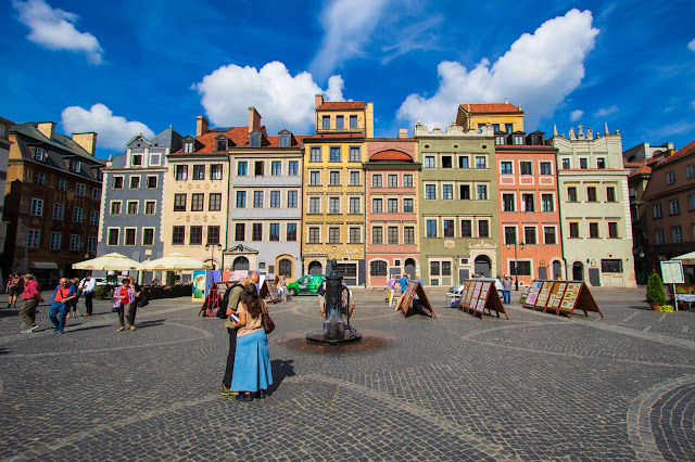 Piazza della città vecchia-Rynek Starego Miasta-Varsavia