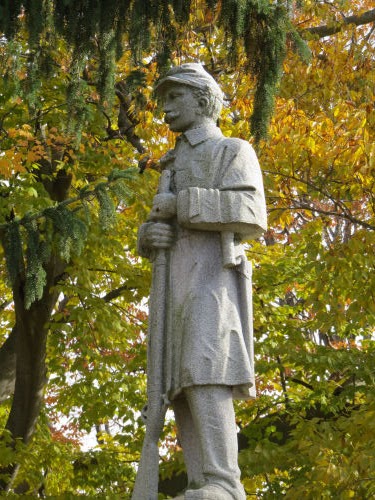 Civil War Memorial in autumn