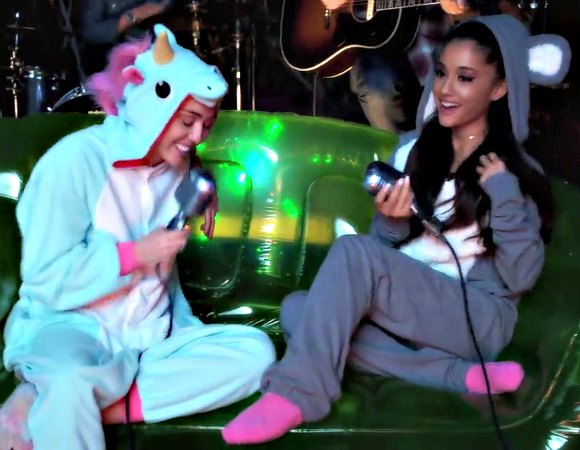 Showbiz And Celebrities Miley Cyrus And Ariana Grande Cover Crowded House S Don T Dream It S Over Video