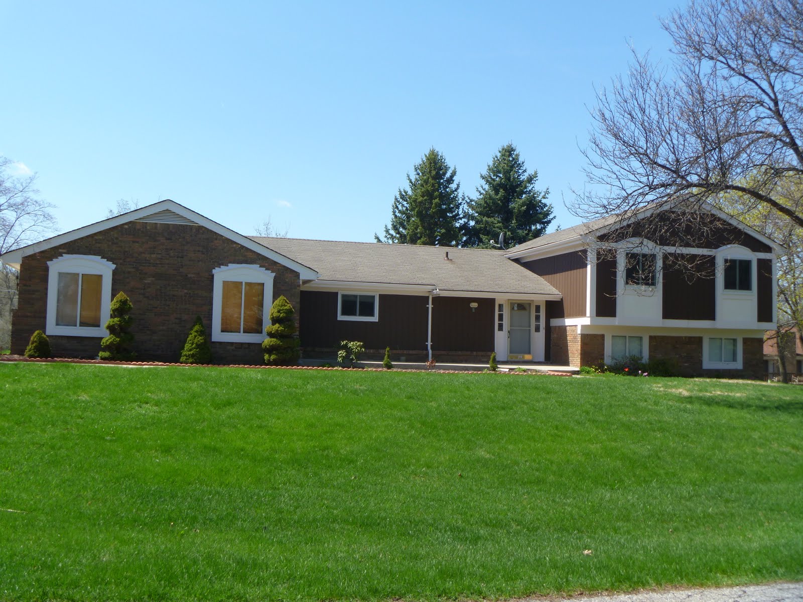 Homes for Sale in Farmington Hills MI Blog Subdivision Woodbrook 48331