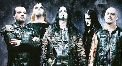 Biografi Dimmu Borgir Biografi Dimmu Borgir Dimmu Borgir adalah band Symphonic Black Metal asal Norwegia. Dimmu Borgir berarti "Istana Kegelapan" di Islandia dan Old Norse. Nama ini berasal dari formasi gunung berapi di Islandia, Dimmuborgir. Dimmu Borgir dimulai sebagai sebuah band Melodic Black Metal pada tahun 1993. Dibentuk oleh Shagrath, Silenoz, dan Tjodalv. Band ini merilis sebuah EP pada tahun 1994 yang berjudul "Into the Darkness of Eternity". Setelah Stormblast, line up Dimmu Borgir yang berubah drastis, Keyboardist Stian Aarstad meninggalkan band karena kewajibannya untuk melayani negaranya sebagai tentara Norwegia, sehingga tidak mampu berpartisipasi dalam rekaman tahun 1996. Periode ini juga ditandai dengan kepergian bassist Brynjard Tristan dan kedatangan Nagash. Stian Aarstad kembali untuk rekaman Enthrone Darkness Triumphant tahun 1997. Sementara tour untuk mendukung album ini, ia mengalami kesulitan mengikuti latihan, dan kemudian dipecat. Enthrone Darkness Triumphant sukses besar untuk band ini, dan rilis pertama mereka menandatangani kontrak dengan Nuclear Blast, sebuah label rekaman terkenal Jerman. Album ini direkam di Abyss Studios, yang dimiliki oleh sang vokalis Shagrath. Setelah meyelesaikan tur Enthrone Darkness Triumphant, band merekrut anggota baru Mustis pada keyboard dan Astennu pada lead guitar. Meskipun bermain video pada MTV2 dan TV