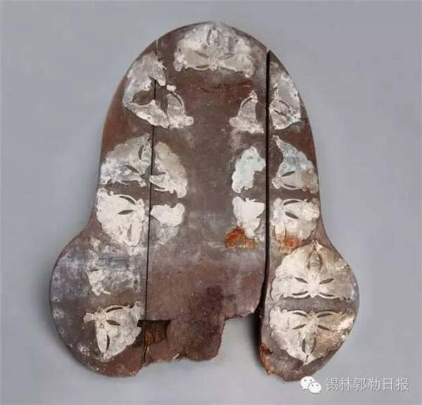 Treasures unearthed in concubine tomb from Liao Dynasty