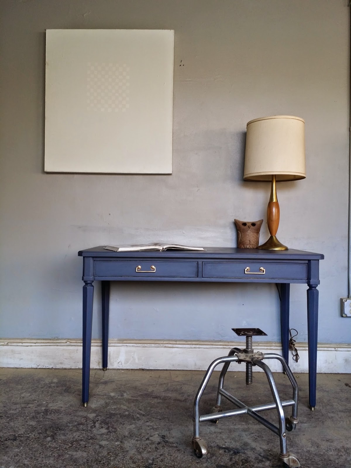 Vintage Ground Vintage Distressed Gray Desk