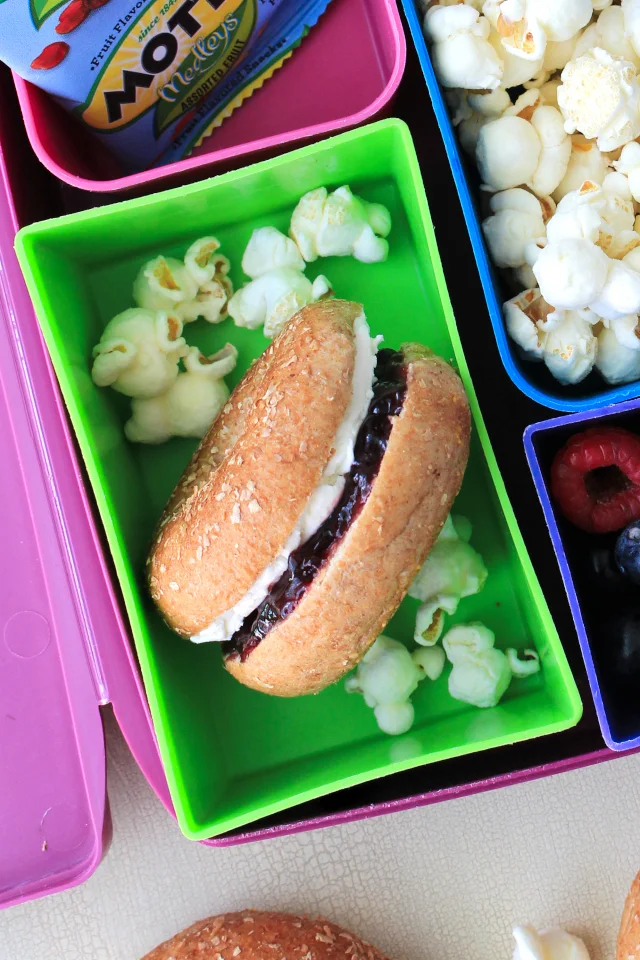 This kid-friendly collection of creative sandwich ideas will bring some variety and fun to your back to school lunch box! #sponsored